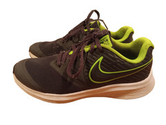 Nike Star Runner 2 GS Black Electric Green Sneakers Youth Size 4Y AQ3542-004