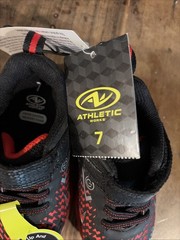 Boys’ Athletic Works Light-Up Athletic Sneakers Black Red Lightning Size 7NWT