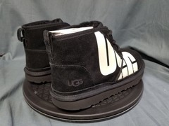 UGG Neumel Boot Kids ‚Chopd‘ Boots Suede Lace-Up Black Size 6 NEW IN BOX!