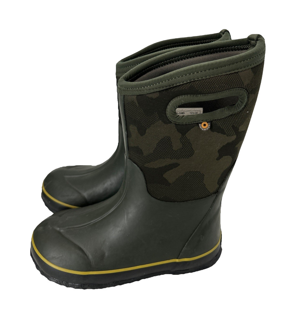 BOGS Rain Mud Boots Camo Green Waterproof Insulated Big Kids Youth Size 2 EU 33