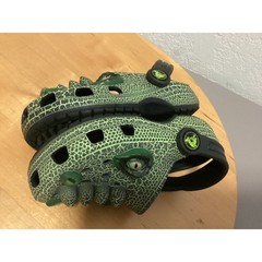 Crocs Clogs Kids Size C9 Green Dinosaur 3D Eyes Spikes Reptile Print Slip On
