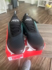 Size 4.5 (GS) – Nike Air Max 270 Black / White – Evergreen Aura – 943345-042