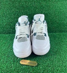 Nike Air Jordan 4 Retro White Green B-GRADE Shoe FQ8213-103 Size 5Y / WMNS 6.5