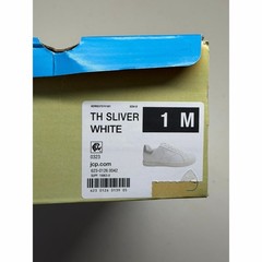 NEW! Thereabouts Silver White Size 1M Sneakers For Kids