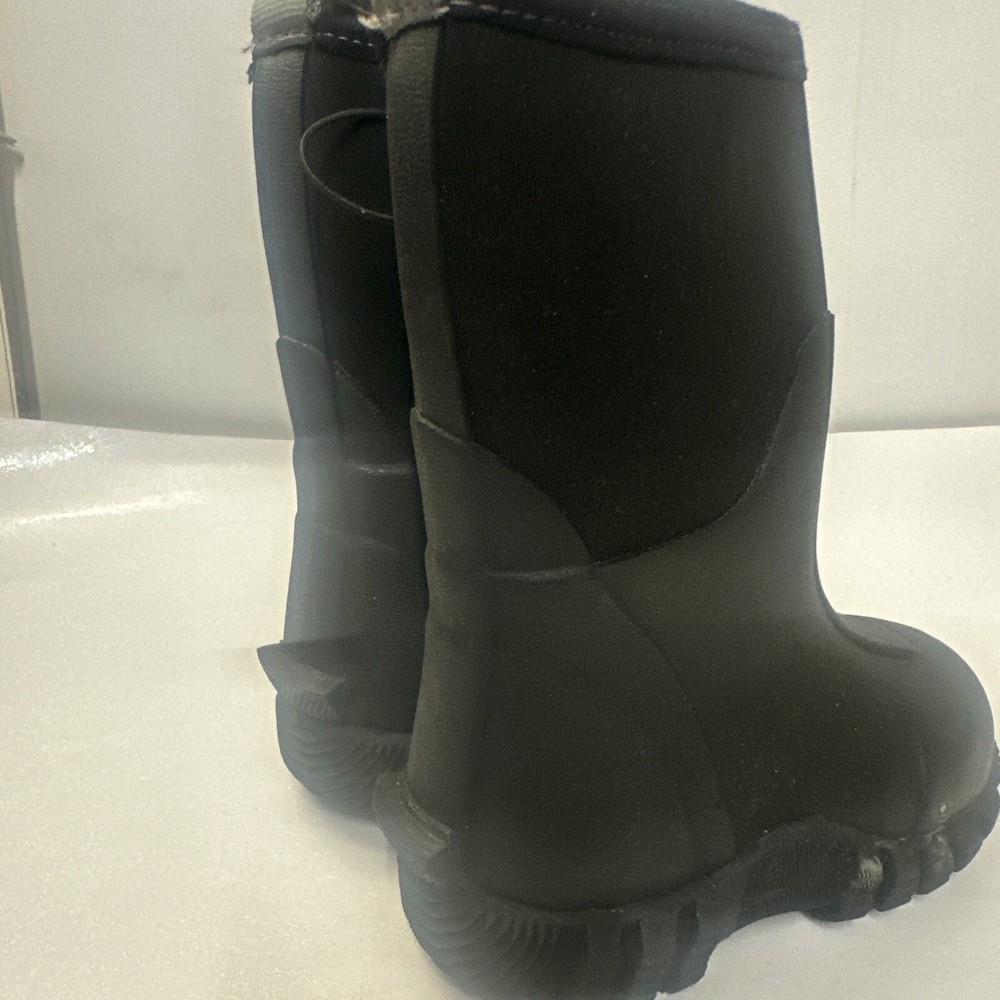 Austin Classic High Black Rubber Insulated Waterproof Winter Boots Size 7 Boys
