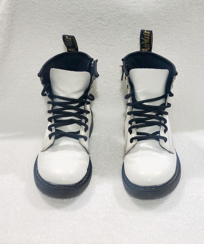 Doc Martens White Leather Kids Junior Boots Size 4M 5L US Air Wair 1460J