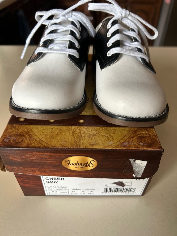 Footmates Cheer Saddle Oxford Size 7.5 Child Black & White Dress School Uniform