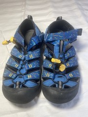 KEEN Newport H2 Waterproof Youth Sandals / Size 3