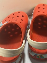 Crocs Fun Lab Super Mario Red Clogs Kids Size 1 J1 Nintendo Shoes Used READ