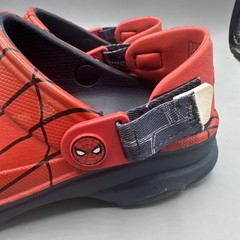 Marvel Crocs Kids Marvel Spider-Man Clogs Red Black Jibbitz Charms Youth Size 1