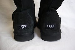 UGG® Australia ‚Classic Tallt‘ Boot (size 5)