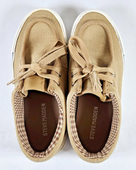 Steve Madden Tan Canvas Kids Slip-On Sneakers – 1