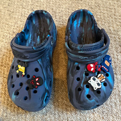 Crocs Classic Kids Clog Blue/Black Camo US 13 Slip-On Rubber Adjustable Strap