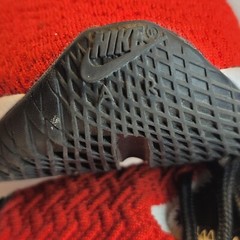 Nike Lebron XVII 17 University YOUTH/MENS-7 or WOMENS 8.5 BQ3177-601.