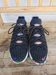 Nike Lebron18 James Gang Kids Multicolor Graffiti Lace Up Sneaker Shoes Sz 6.5Y