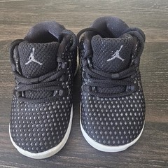 JORDAN B. FLY BTToddler – Black/White-dark Grey-pure Platinum Size 4C