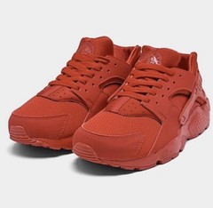 Nike Huarache Run University Red/Red GS Sneakers 654275-600- SZ 4 Y- 5.5 W