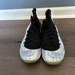 Under Armour GS Curry 4 Mid GS More Magic Basketball Shoes Size 7Y