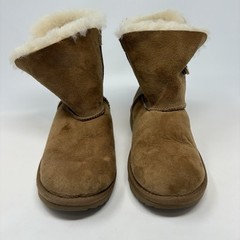 UGG – Bailey Button II „Big Kids“ Sz 3 Girls