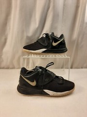 Nike Kyrie Flytrap III 3 Sneakers BQ5620-001 Size 7Y Youth Black White Green