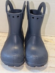 Crocs Handle It Kids‘ Rain Boots in Navy Blue Size C8