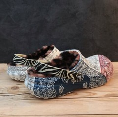 Crocs Classic Lined Zappos Print Lab Bandana Clog Select-a-Size