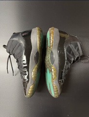 PreOwned Fair Oxidation Yellowing Jordan 11 Retro Gamma Blue (GS) Size 5.5 Youth