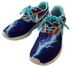 Nike Roshe One Lightning Blue Running Shoes Youth Size 7Y Women’s 8.5 677782-401