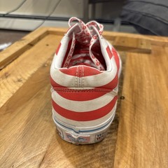 Vans x Where’s Waldo Striped Old Skool Men’s 11.5