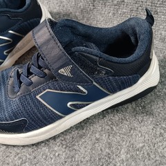 New Balance Kids Navy Blue Hook and Loop Lace Up Athletic Shoe Toddler Sz US 1W