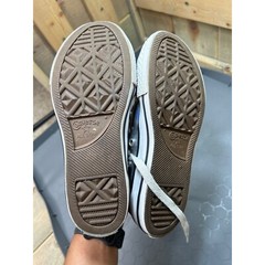 Converse Youth Size 1 Silver Holographic All Star Low Top Sneakers