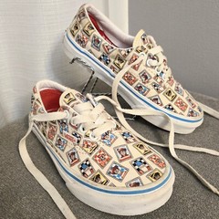 Vans Wheres Waldo Kids Shoes Sz 1 Youth Postal Stamp Off The Wall Skater Casual