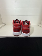 Air Jordan 1 Low SE (GS)/Black-Varsity Red-White (HV4396-006)/Sz: 6.5Y-8W/(NIB)