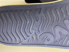 Native Jefferson Keep It Lite Slip On Water Shoes Size J5 Youth Navy Blue
