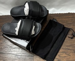 NEW UNISEX YOUTH SIZE 1-2 PASTRY DANCE RECOVERY BLACK SLIDES