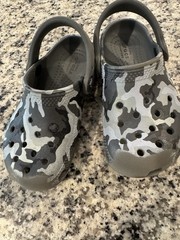 Toddler Kids Camo Black And Slate Grey Classic Clogs Size 8 Retail @ $45