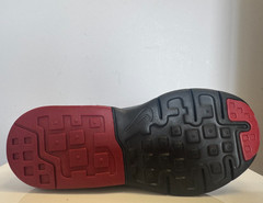 Nike Air Max Invigor Junior Trainers UK 1 EU 33 REF 607+