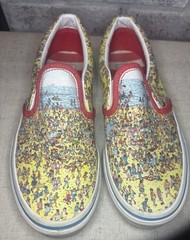 Vans Slip-On x Wheres Waldo Beach Sneakers Kids Size 2.5- Very Good Used!!