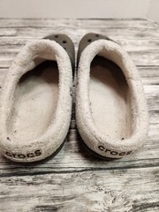 Crocs Classic Fleece Lined Dual Comfort Unisex Clogs Sizes M 7 / W 9