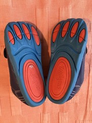 Zooligans Sparky the Puppy Blue Orange Shoes Dog Fan Sz 1 Youth NWT