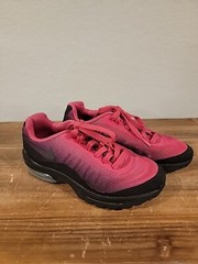 Nike Air Max Invigor GS Size 3.5Y Kids Pink Black Sneaker Shoes D