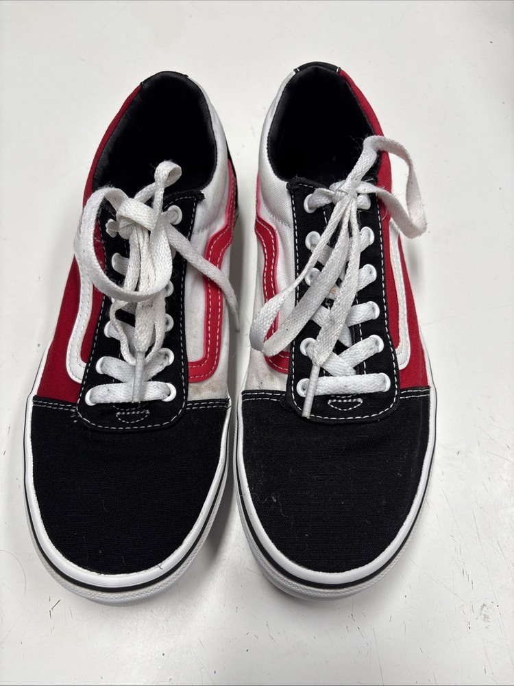 VANS OFF THE WALL Classic Red, Black and White Youth Size 5