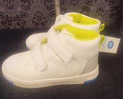 Cat & Jack-unisex youth white Ben hook & loop high top sneakers size 12