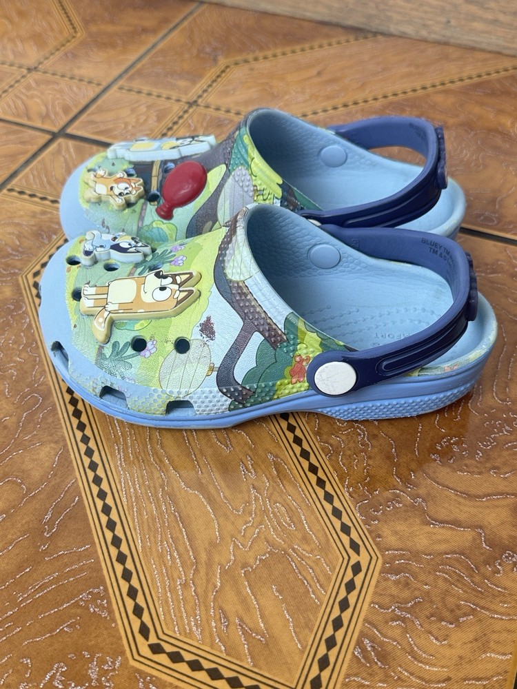 Crocs Classic Clog Bluey & Bingo Blue Unisex Kids Slip-On Lightweight C11