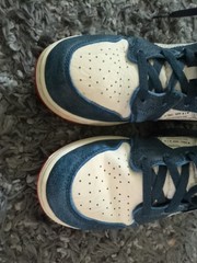 EUC Nike Air Jordan 1 Mid Take Flight Armory Navy Gold Size 7Y-worn very little