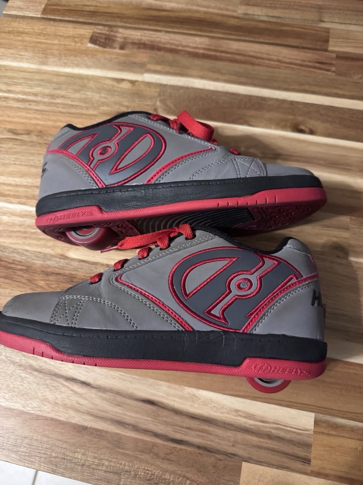 Heelys Propel 2.0 Skate Shoes Red Grey Black Size Youth 5 No Tool