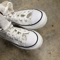 Converse White High Top Zipper Lug Sole Sneaker Unisex Kids US 6 Women’s 7.5