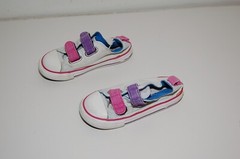 Converse All Star White Pink Purple Low Tops Sneakers Shoes Size 8Y Hook & Loop