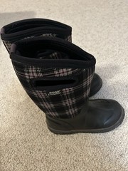 Youth 2 Bog Black and Purple Flannel Pattern Insulated Boots