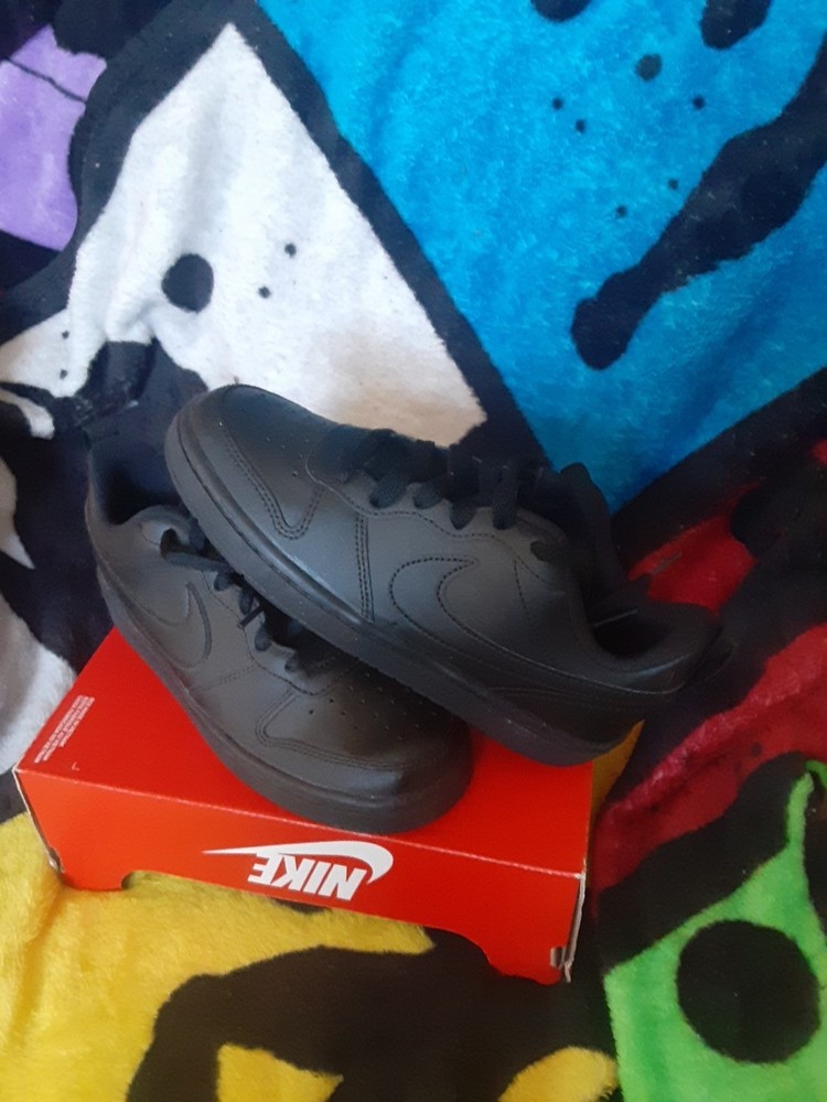 NIKE SHOES COURT BORUGH LOW 2 Kids Youth Size 3.5 – BRAND NEW NO BOX TOP